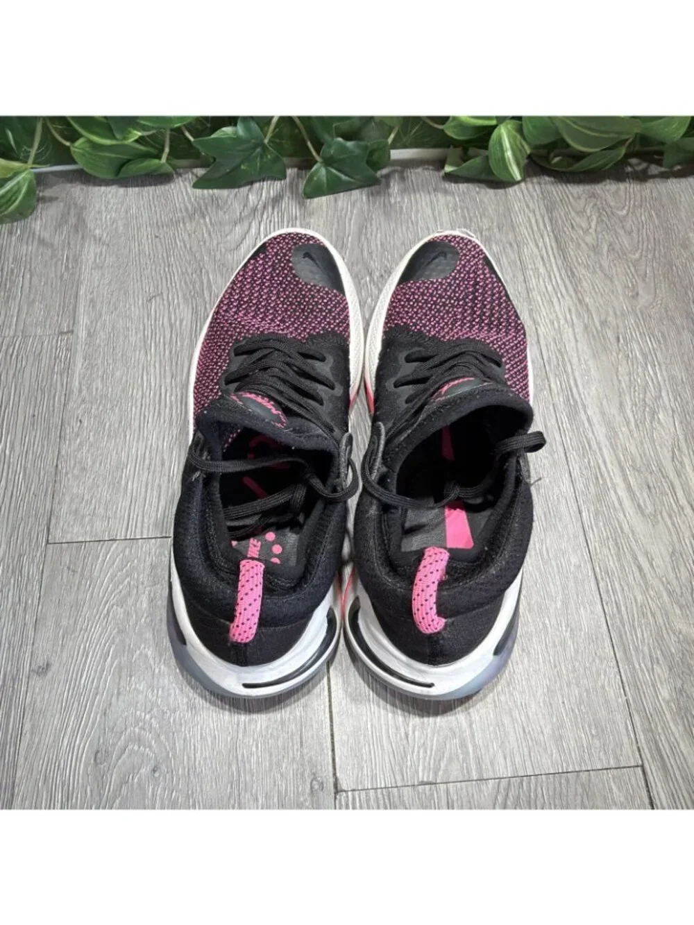 Nike Joyride Run Flyknit AQ2730-003 Mens 7 Women 8.5 Black Pink Running Sneakers - Picture 6 of 11